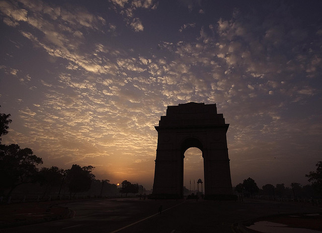 India gate sunrise